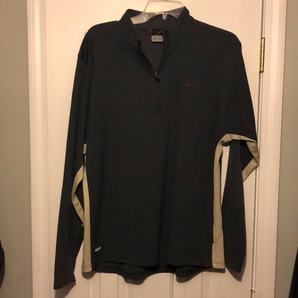 Nike quarter zip light jacket